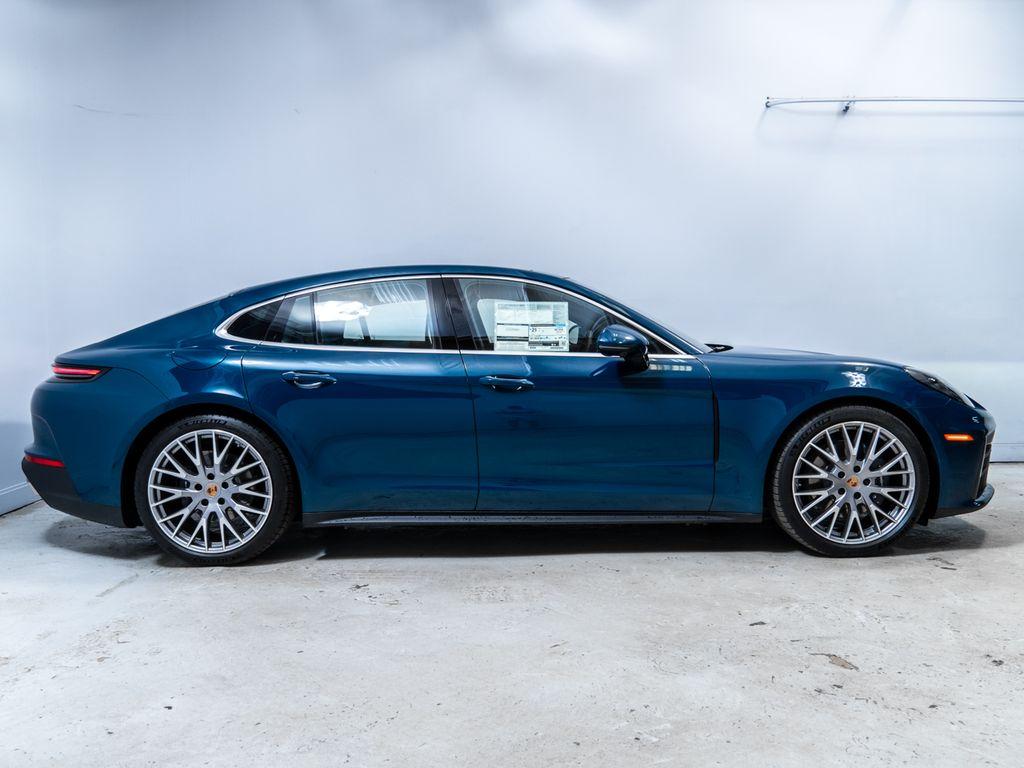 صورة 8 لـ 2026 Porsche PANAMERA 4