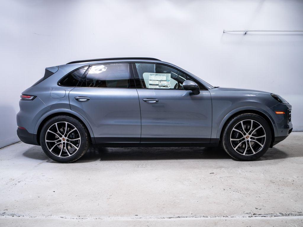 PORSCHE CAYENNE BASE - 8