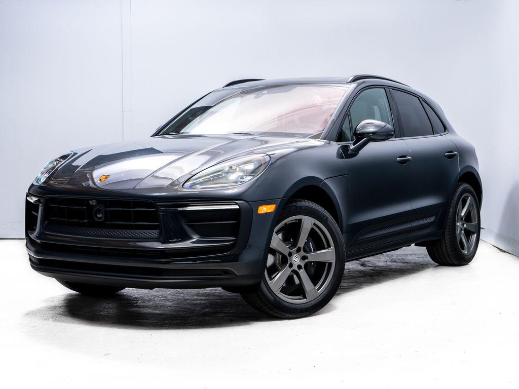 New 2026 Porsche Macan Base