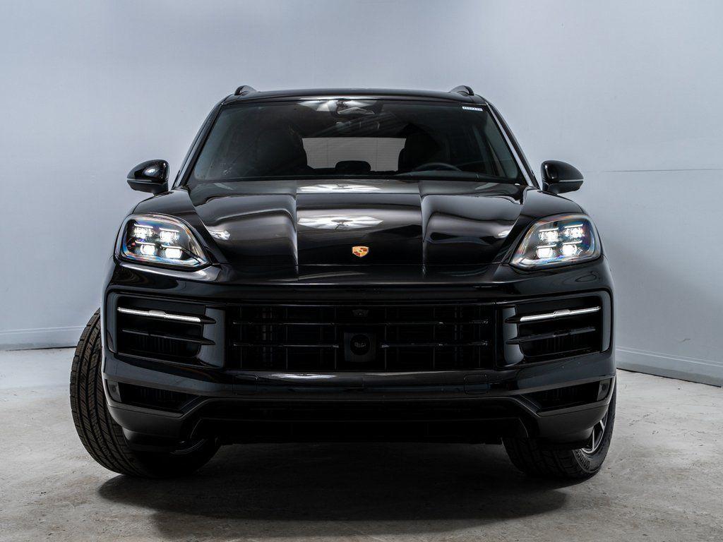 صورة 10 لـ 2026 Porsche CAYENNE BASE