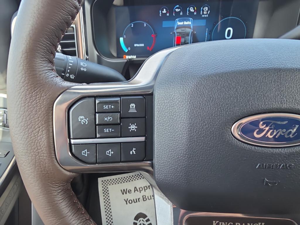 2026 FORD F-350 KING RANCH — миниатюра 15