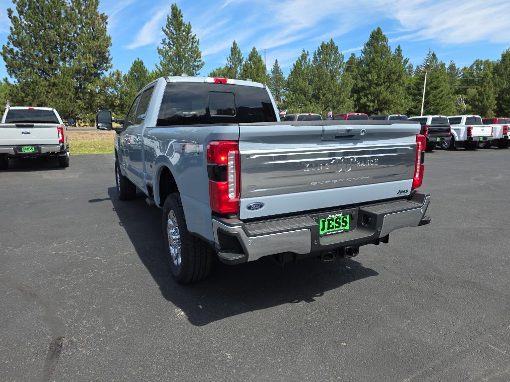 2026 FORD F-350 KING RANCH — фото 10