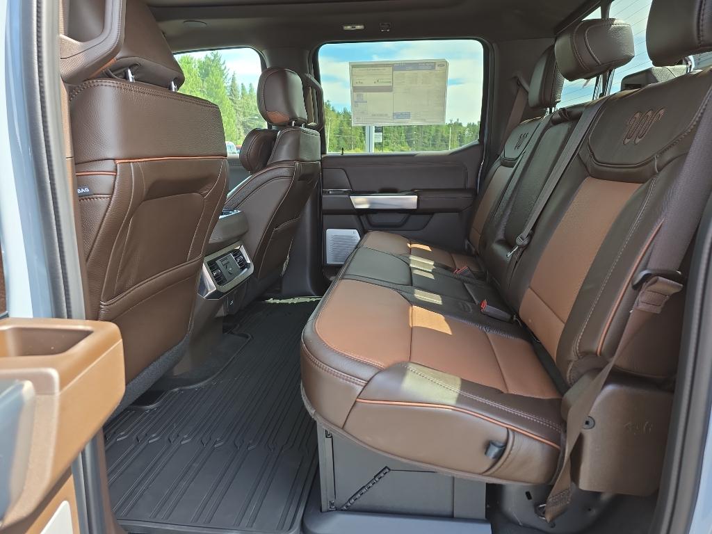 2026 FORD F-350 KING RANCH — миниатюра 12