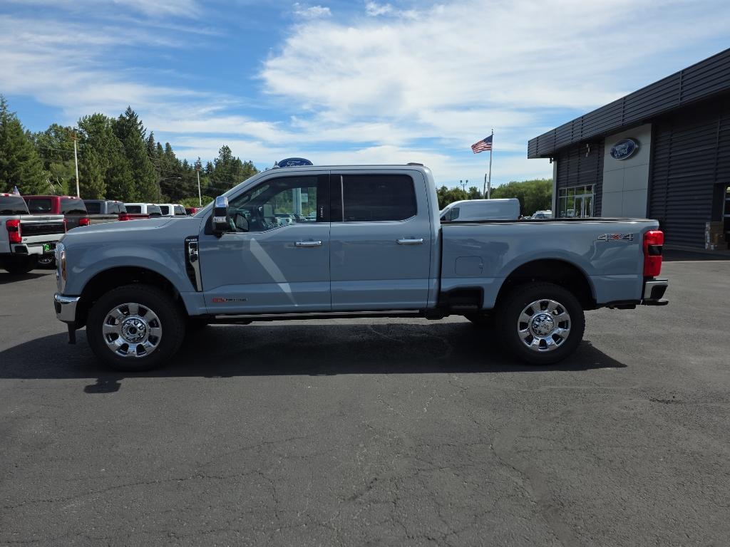 2026 FORD F-350 KING RANCH — миниатюра 11