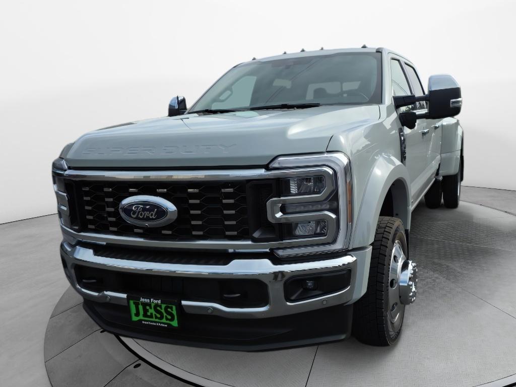 New 2026 Ford F-450 Lariat