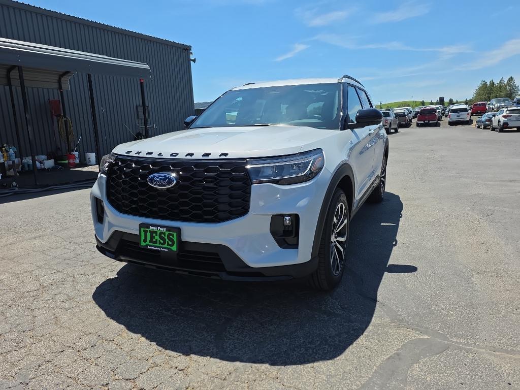 New 2026 Ford Explorer ST-Line