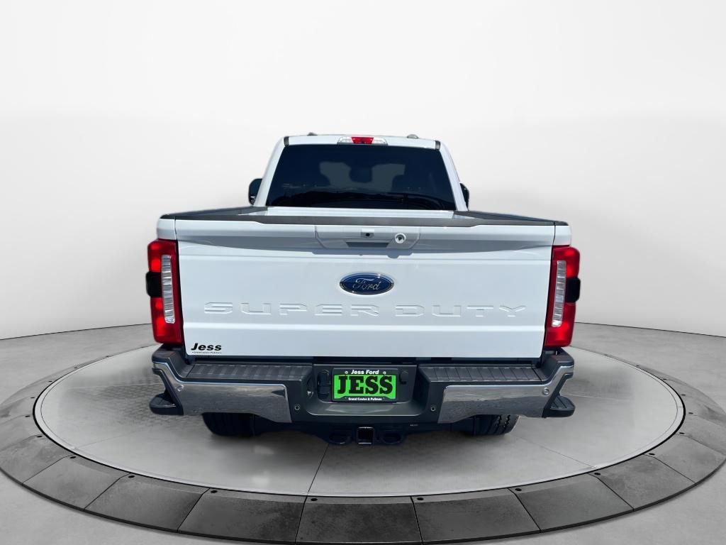 صورة 4 لـ 2026 FORD F-350 LARIAT