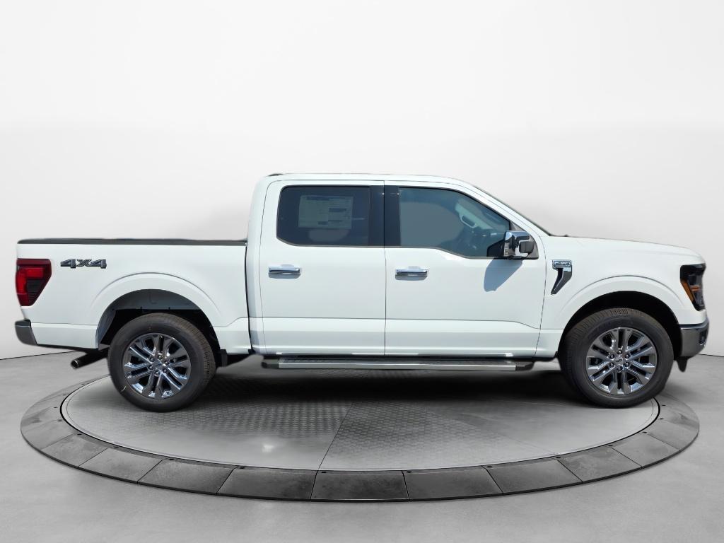 2026 FORD F-150 XLT — фото 4