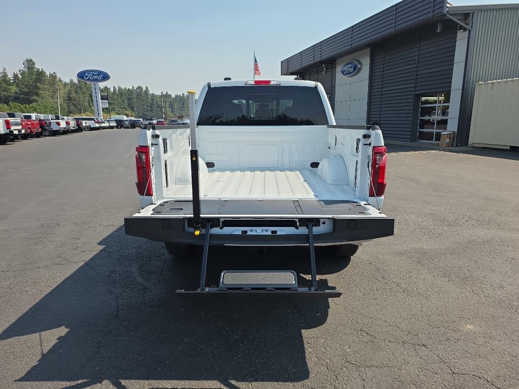 2026 FORD F-150 XLT — фото 9