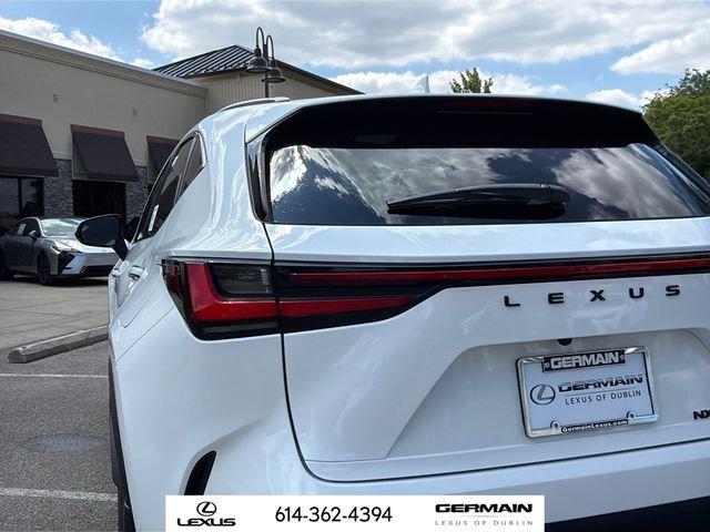 2026 Lexus NX 350H LUXURY — фото 9