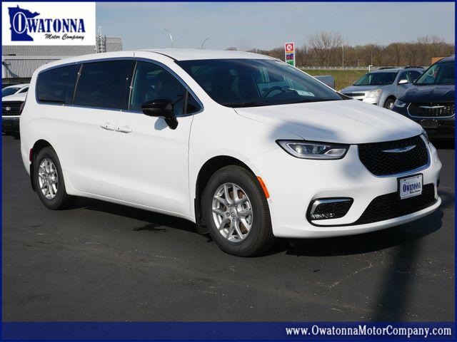 New 2026 Chrysler Pacifica L
