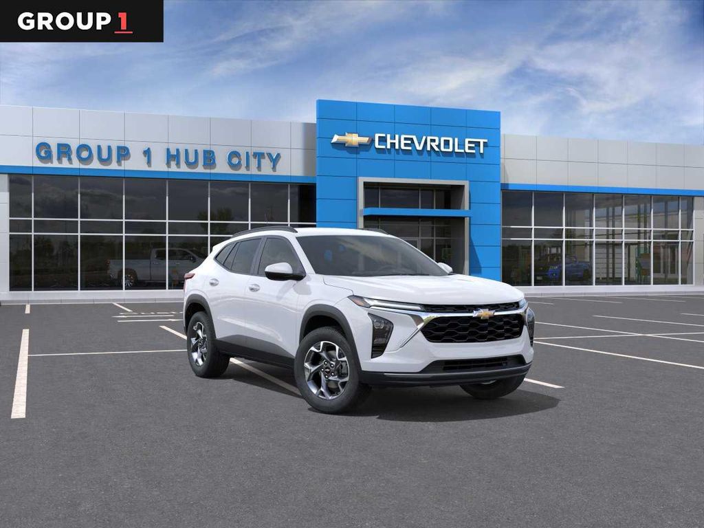 New 2026 Chevrolet Trax LT