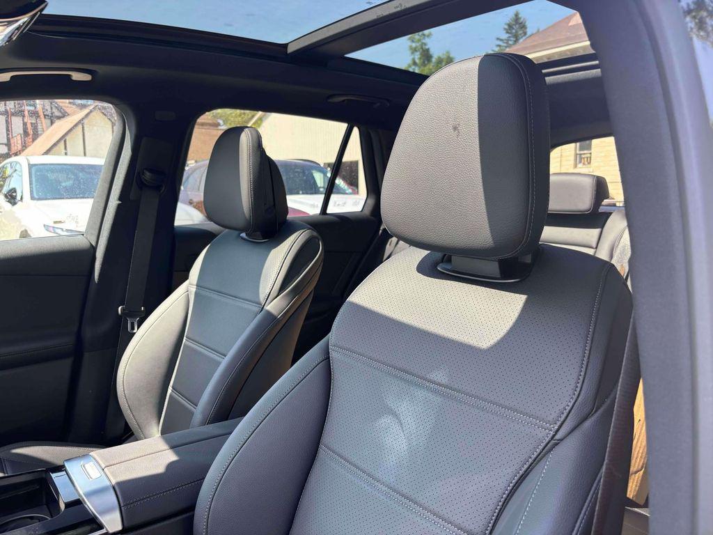 2026 Mercedes-BENZ GLC 照片 10