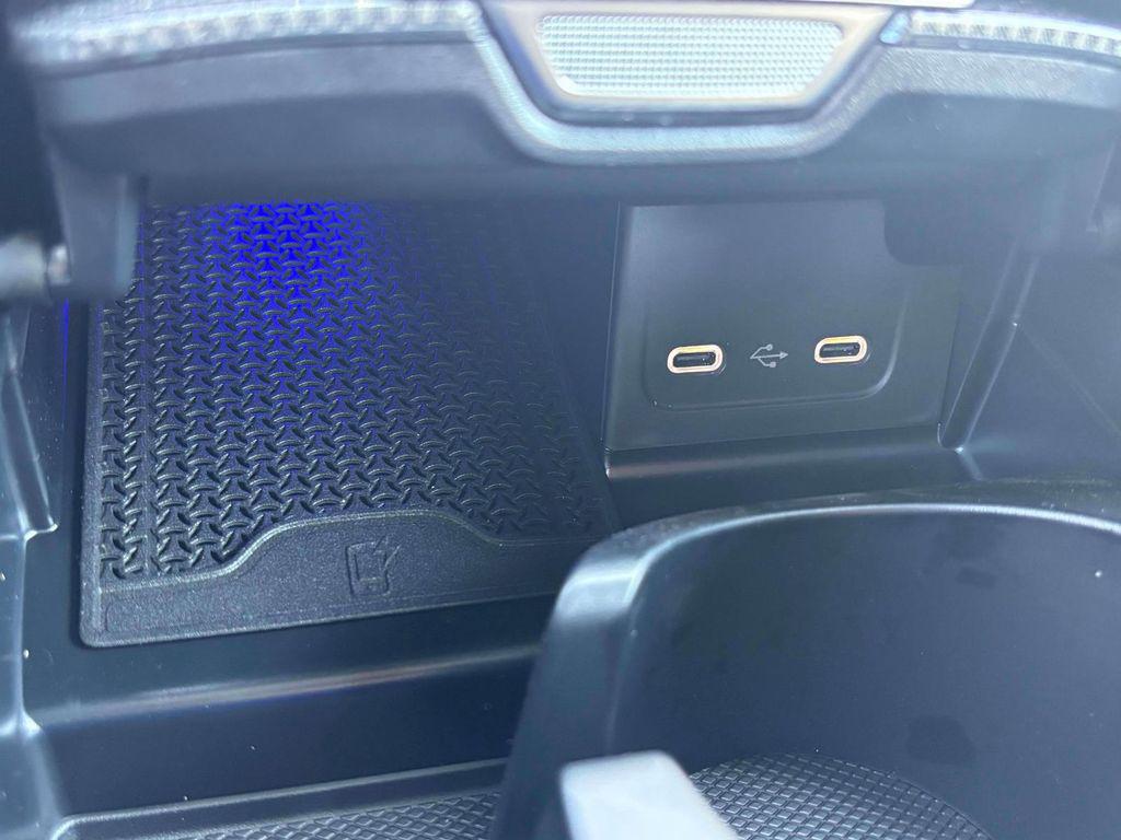 صورة مصغرة 24 لـ 2026 Mercedes-BENZ C-CLASS