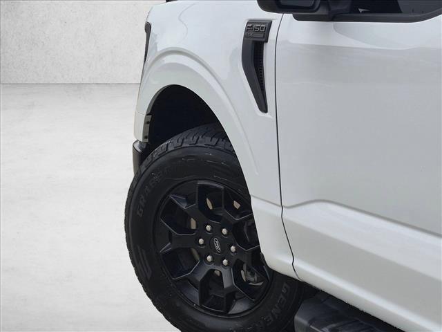 FORD F-150 STX - 8
