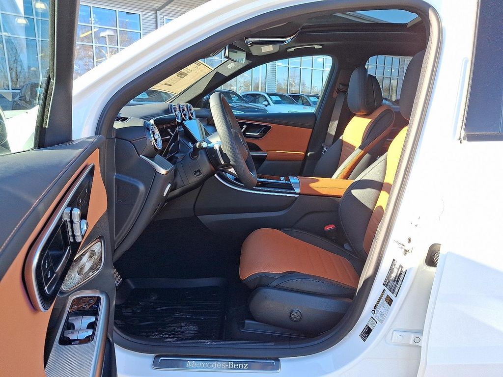 2026 Mercedes-BENZ GLC 缩略图 12