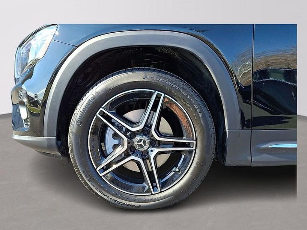 صورة 7 لـ 2026 Mercedes-BENZ GLB