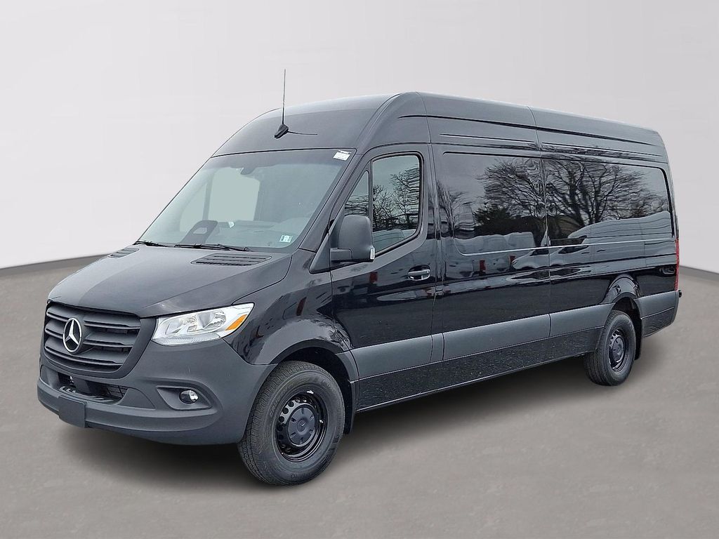 New 2026 Mercedes-Benz Sprinter 2500 High Roof 4-Cyl Diesel HO