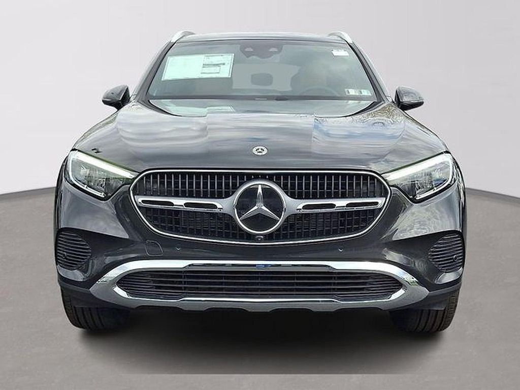 صورة 2 لـ 2026 Mercedes-BENZ GLC