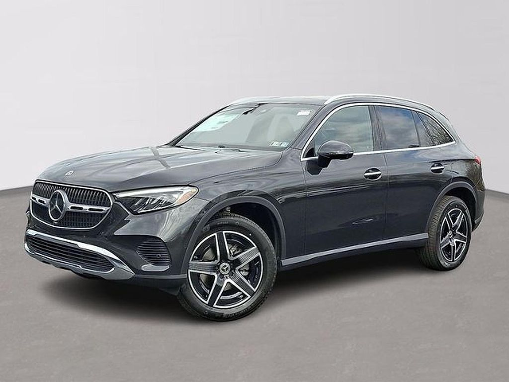 صورة 1 لـ 2026 Mercedes-BENZ GLC