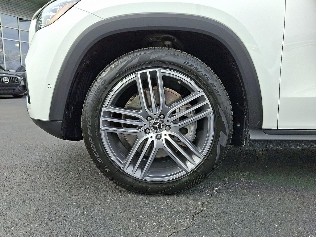 MERCEDES-BENZ GLS - 8