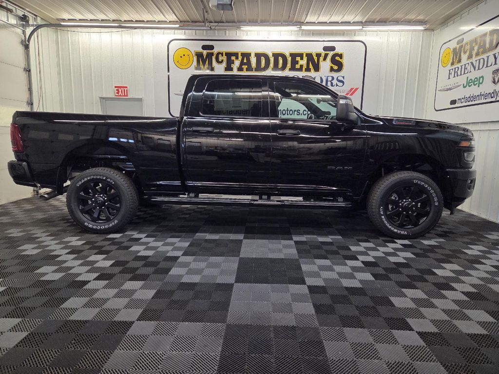 New 2026 RAM 2500 Big Horn Crew Cab 4x4 6'4' Box