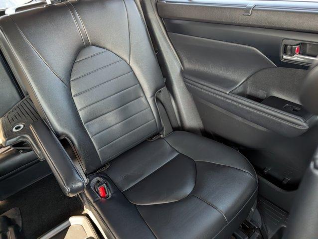 2023 Toyota HIGHLANDER HYBRID XLE — миниатюра 14