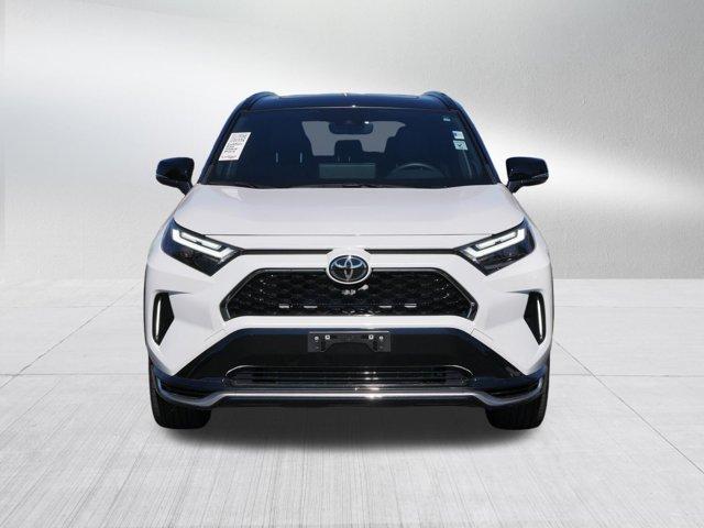 2025 Toyota RAV4 PLUG-IN HYBRID XSE — фото 2