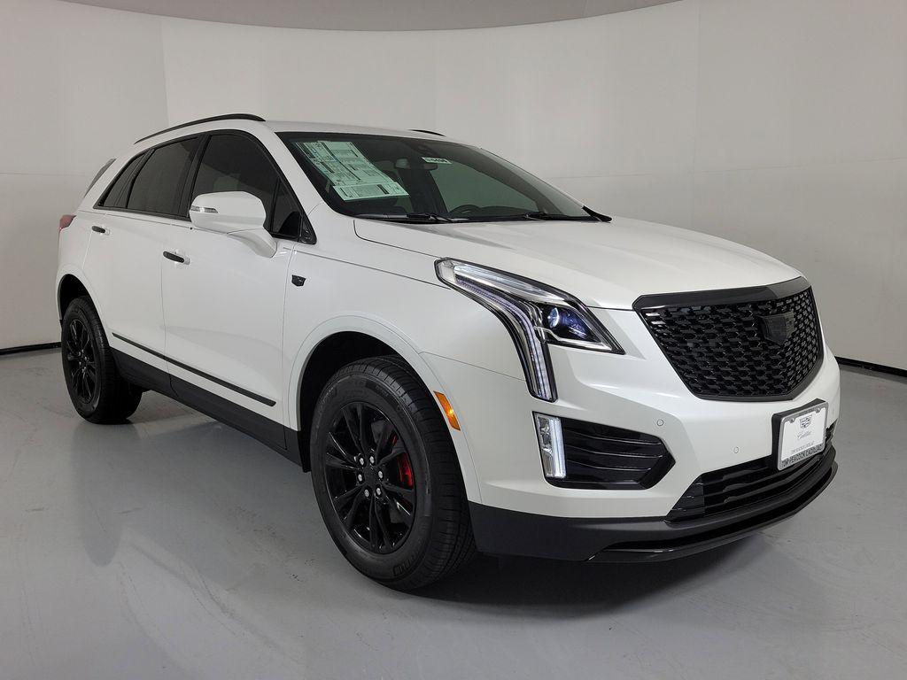 New 2026 Cadillac XT5 Luxury