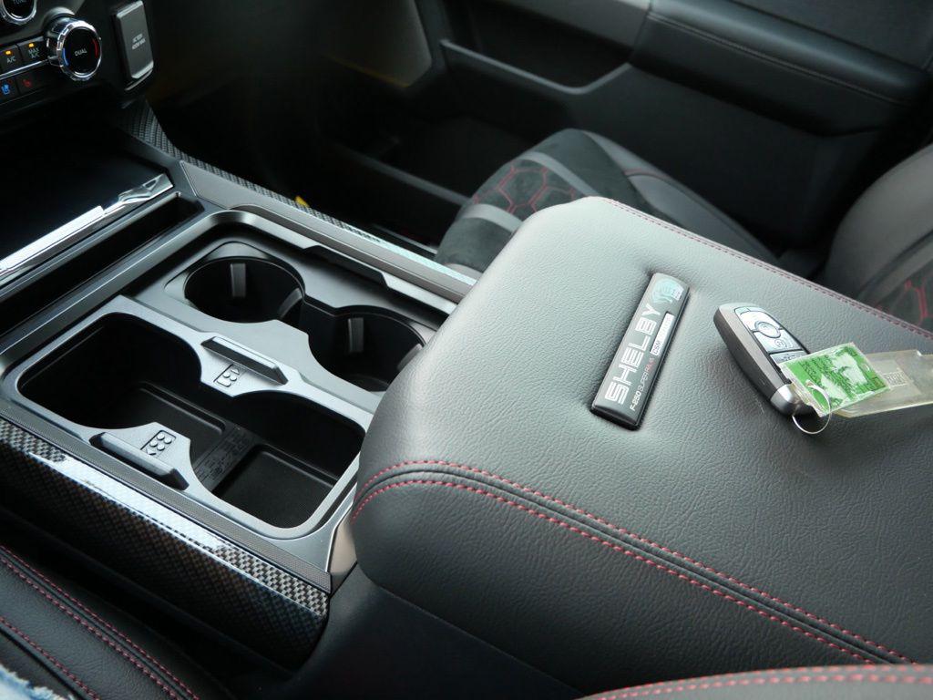 صورة مصغرة 31 لـ 2026 FORD F-250 LARIAT