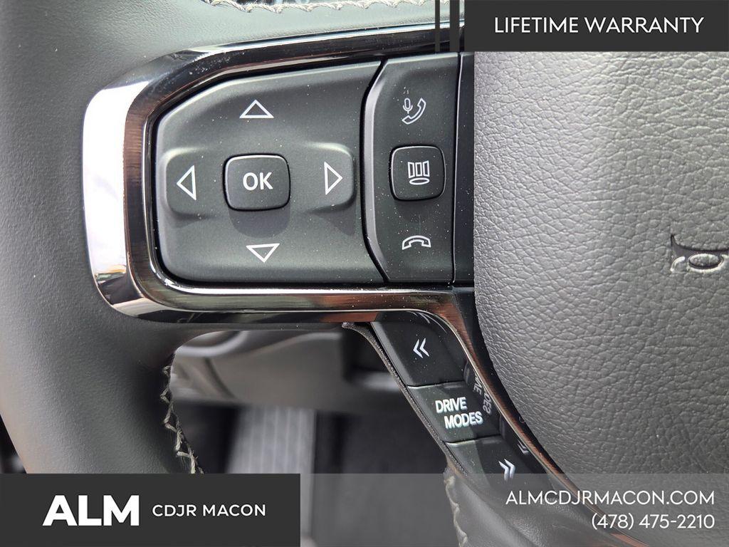صورة مصغرة 25 لـ 2026 RAM 1500 LIMITED