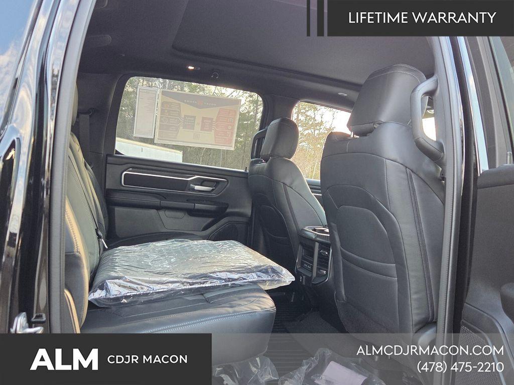 2026 RAM 1500 BIG HORN/LONE STAR — миниатюра 15
