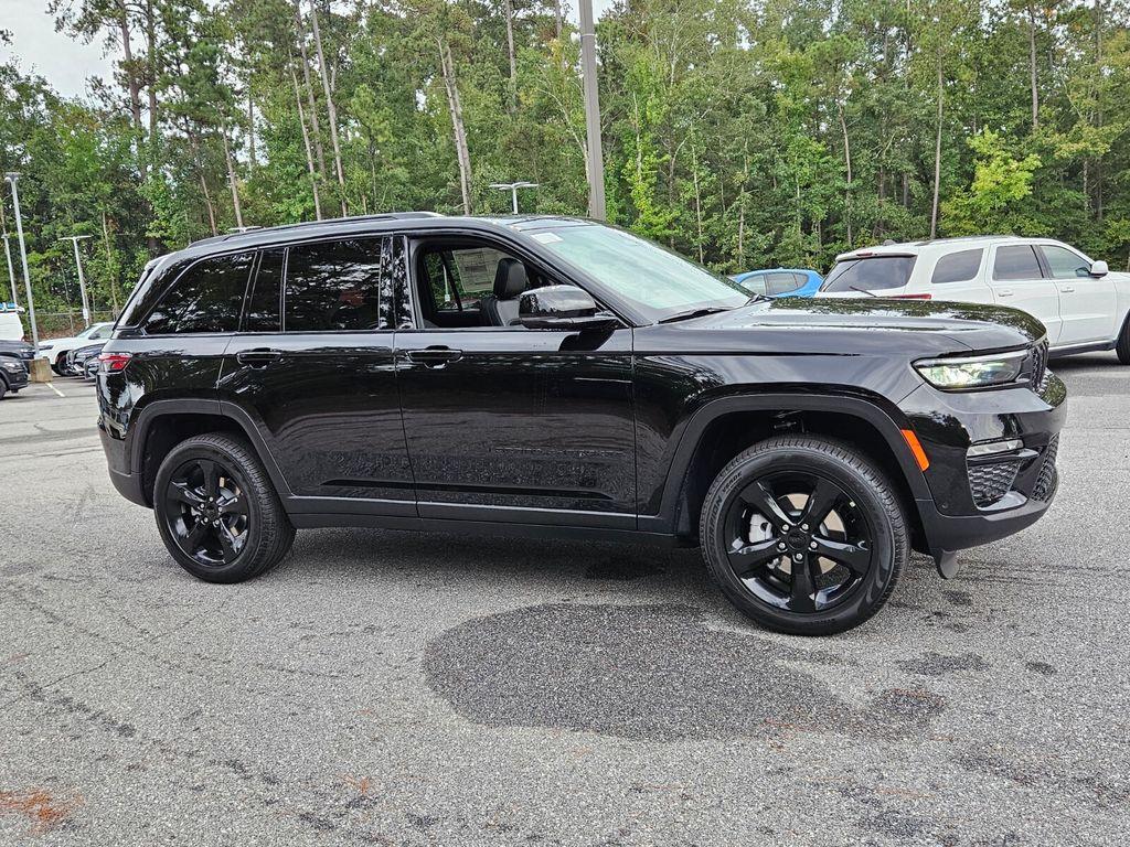 New 2025 Jeep Grand Cherokee Limited