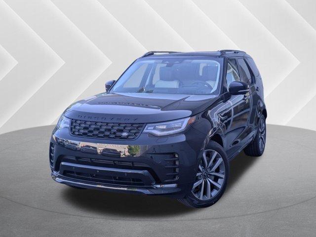 New 2026 Land Rover Discovery Dynamic SE