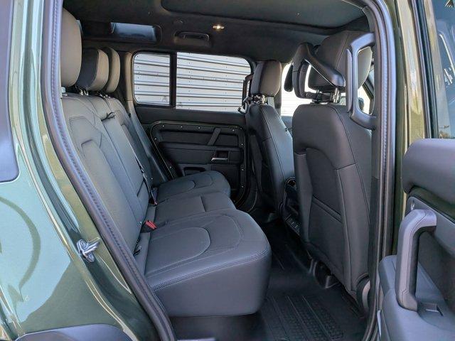 2026 LAND Rover DEFENDER P300 S 缩略图 26