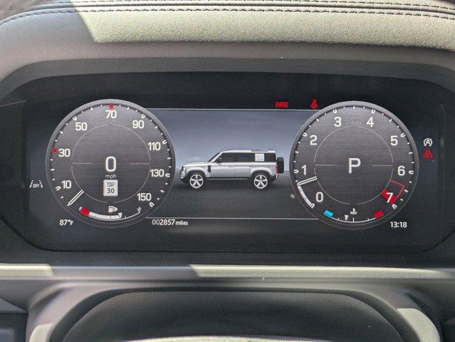 صورة مصغرة 18 لـ 2025 LAND Rover DEFENDER P300
