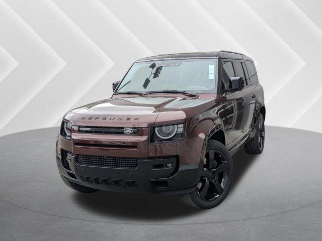 New 2026 Land Rover Defender P400 X-Dynamic SE
