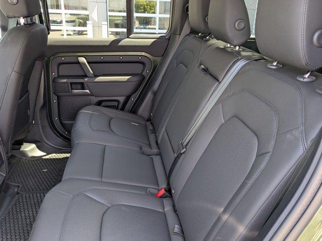 2026 LAND Rover DEFENDER P300 S 缩略图 27