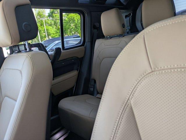 صورة مصغرة 25 لـ 2026 LAND Rover DEFENDER P400 X-DYNAMIC SE