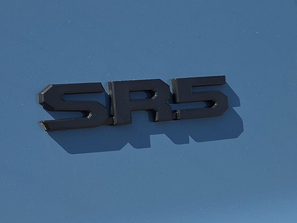 2026 Toyota 4RUNNER SR5 照片 10