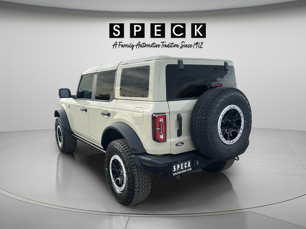 FORD BRONCO - 3