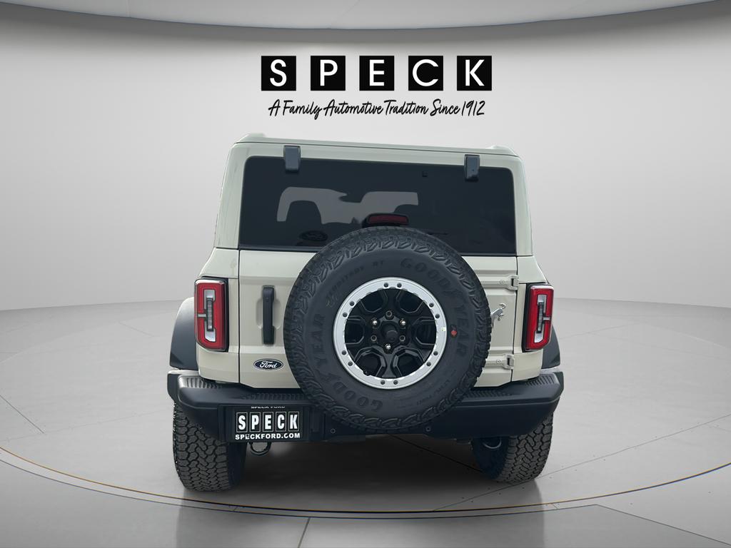 FORD BRONCO - 4