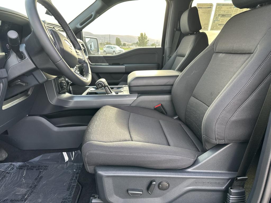 صورة مصغرة 15 لـ 2026 FORD F-150 XLT