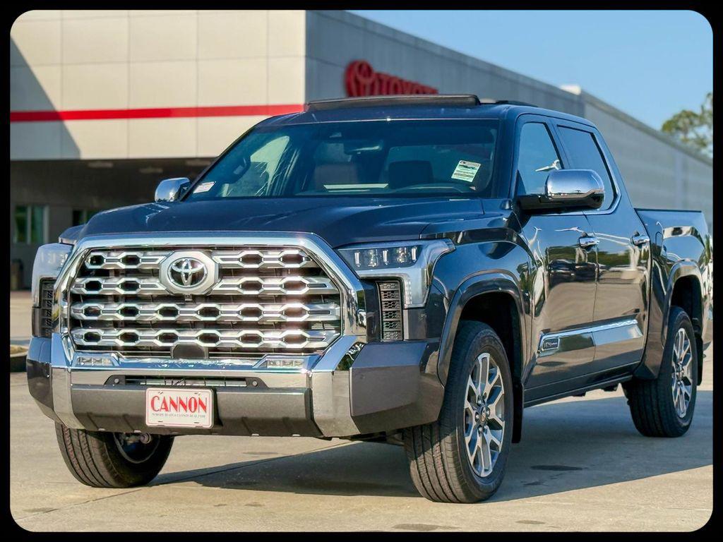 TOYOTA TUNDRA - 3
