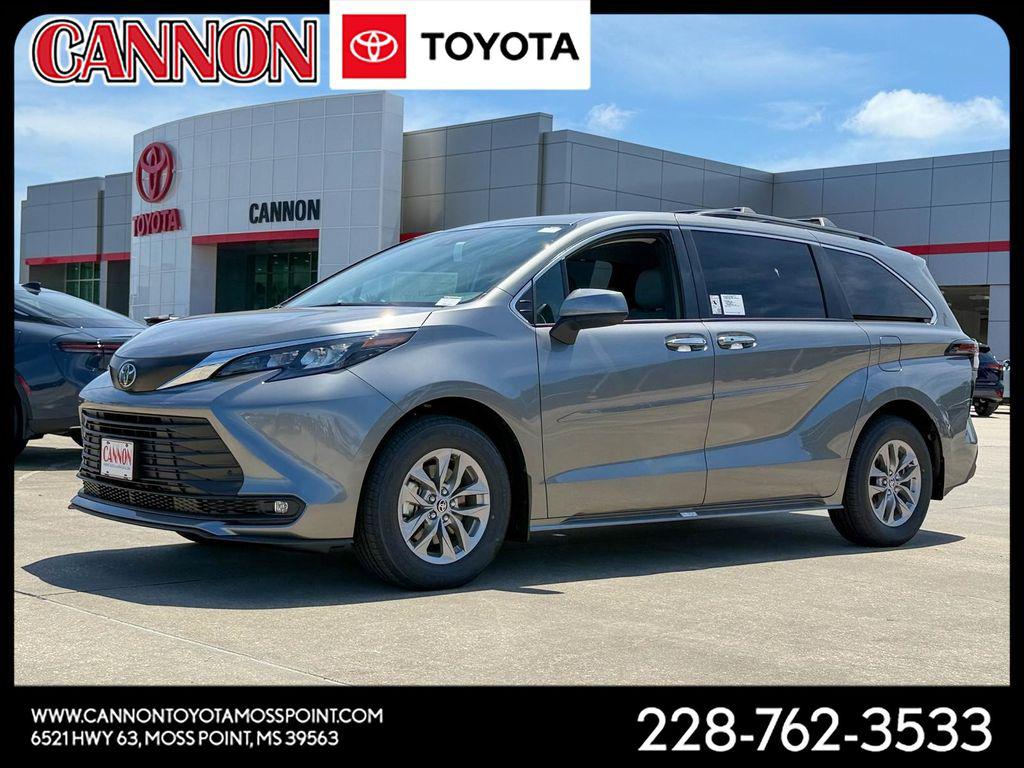 New 2026 Toyota Sienna XLE