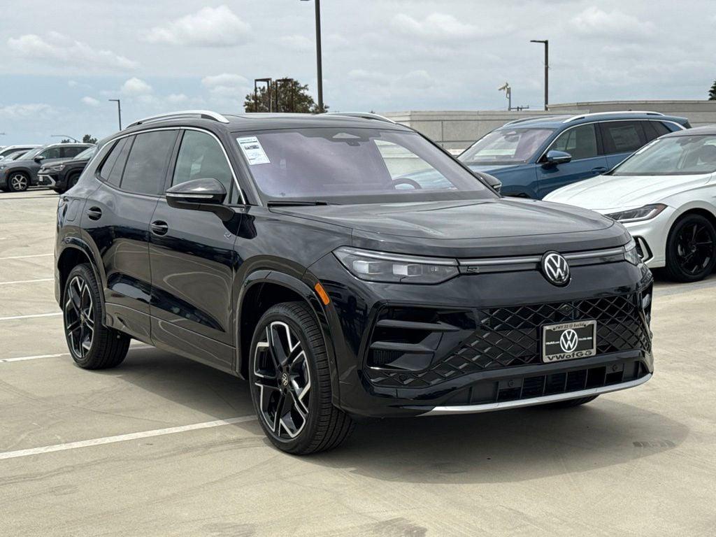 New 2026 Volkswagen Tiguan 2.0T SEL R-Line 4MOTION
