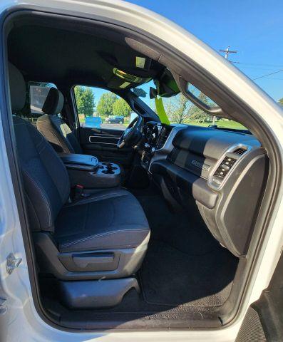 2025 RAM 2500 BIG HORN thumbnail 17