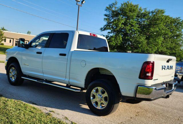 2025 RAM 2500 BIG HORN thumbnail 64