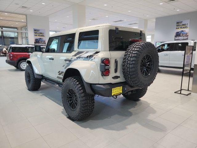 FORD BRONCO RAPTOR - 2