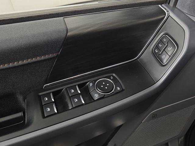 صورة مصغرة 24 لـ 2025 FORD F-150 LARIAT